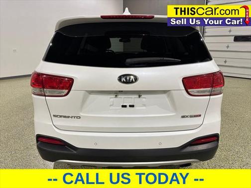 2016 Kia Sorento EX