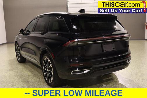 2024 Lincoln Nautilus Reserve