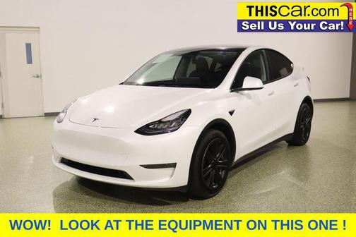 Off White 2023 Tesla Model Y Long Range Dual Motor All-Wheel Drive