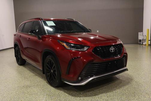 2023 Toyota Highlander XSE
