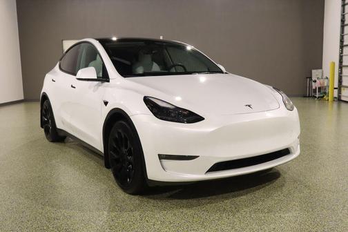 Off White 2023 Tesla Model Y Long Range Dual Motor All-Wheel Drive