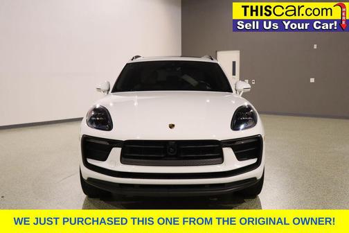 White 2024 Porsche Macan Macan