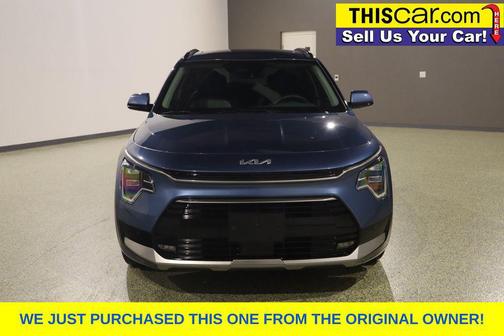 Blue 2023 Kia Niro Touring