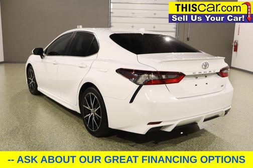 Silver 2023 Toyota Camry SE