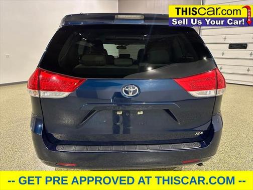2011 Toyota Sienna XLE