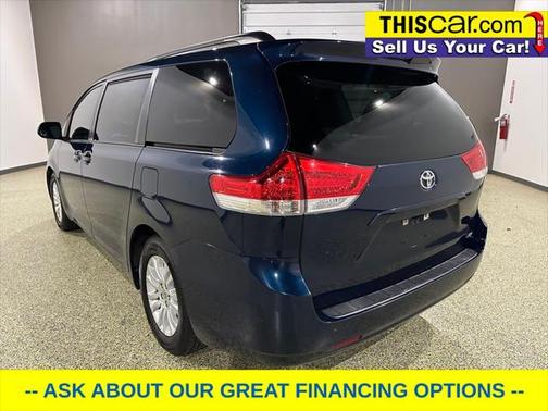 2011 Toyota Sienna XLE