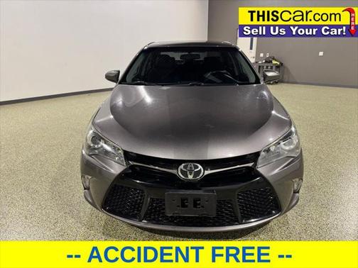 2016 Toyota Camry XLE