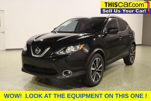 Magnetic Black 2017 Nissan Rogue Sport SL