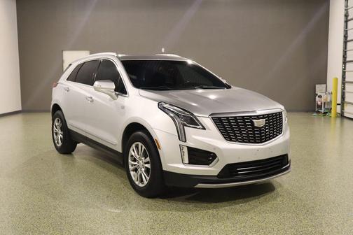 Radiant Silver Metallic 2020 Cadillac XT5 Premium Luxury