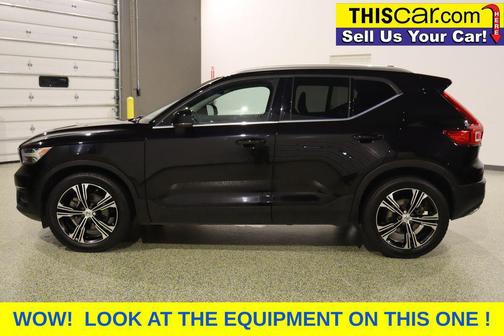 Black 2020 Volvo XC40 T5 Inscription