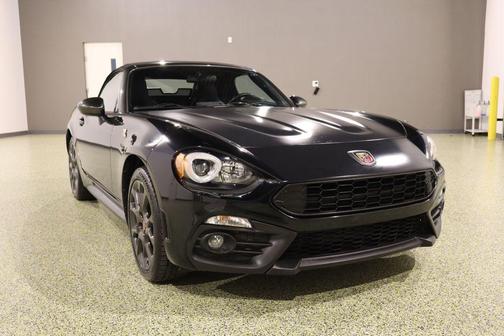 2018 FIAT 124 Spider Base