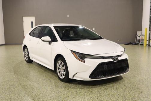 White 2022 Toyota Corolla LE