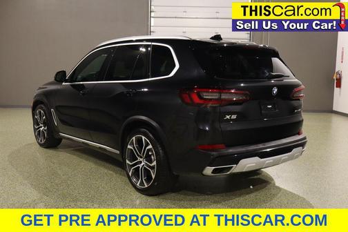 Black Sapphire Metallic 2022 BMW X5 sDrive40i