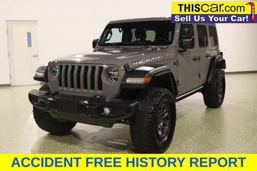 Sting-Gray Clearcoat 2022 Jeep Wrangler Unlimited High Tide 4x4