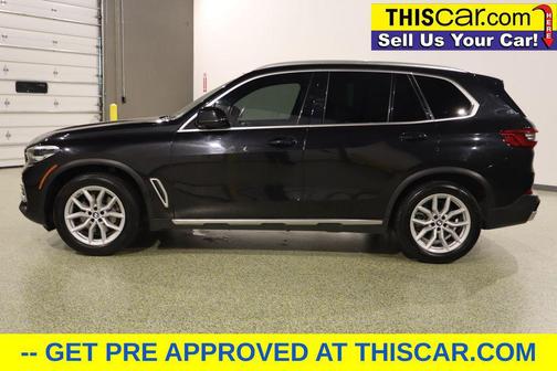 Blue 2019 BMW X5 xDrive40i
