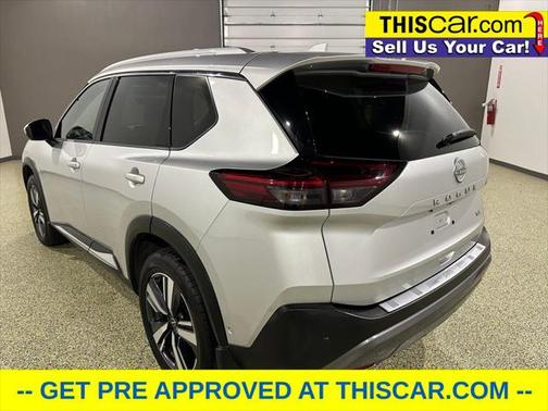 2022 Nissan Rogue SL