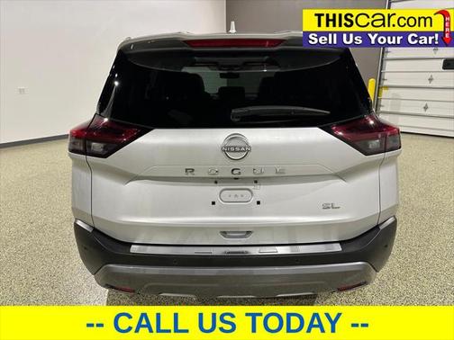 2022 Nissan Rogue SL
