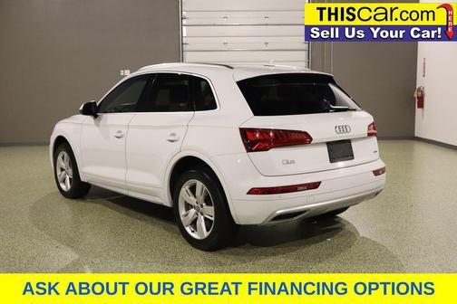 White 2019 Audi Q5 2.0T Premium Plus