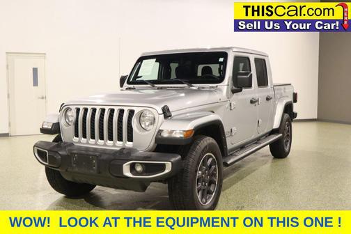 Silver Zynith Clearcoat 2023 Jeep Gladiator Overland