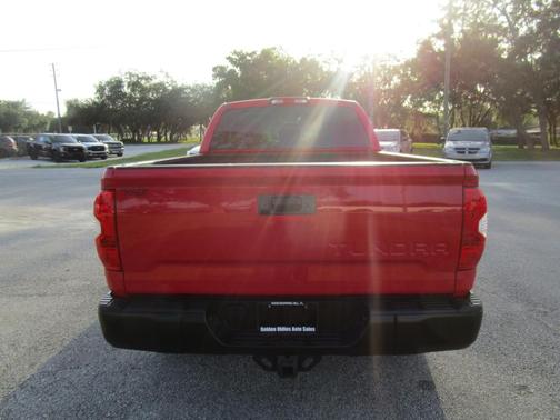 Photo 4 of 26 of 2016 Toyota Tundra SR