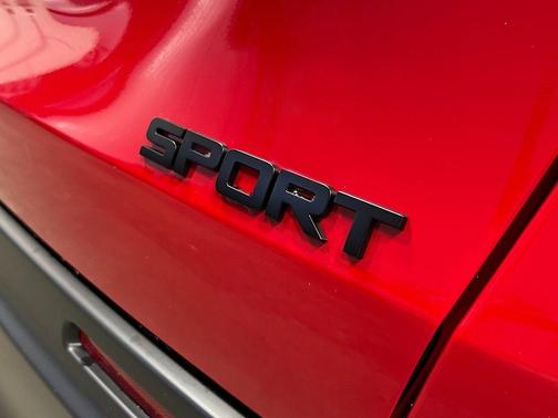 Milano Red 2027 Honda HR-V Sport