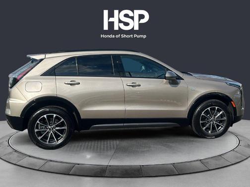 Latte 2024 Cadillac XT4 Sport