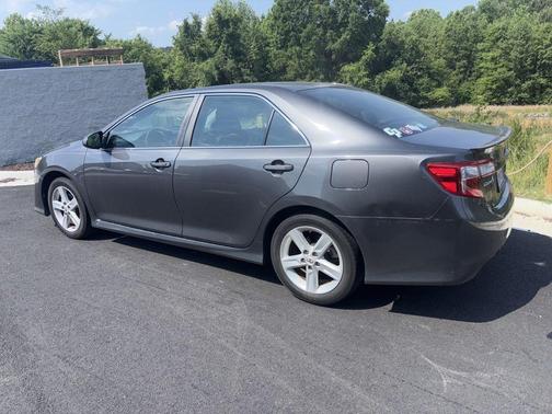 Magnetic Gray Metallic 2012 Toyota Camry SE