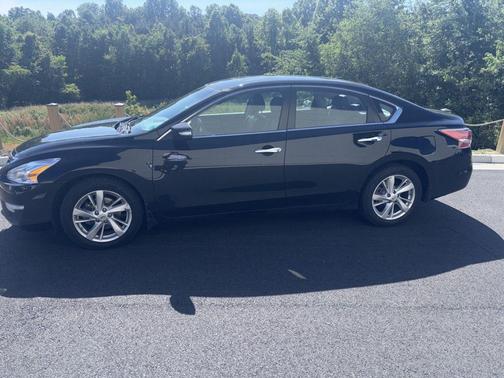 Super Black 2015 Nissan Altima 2.5 SL