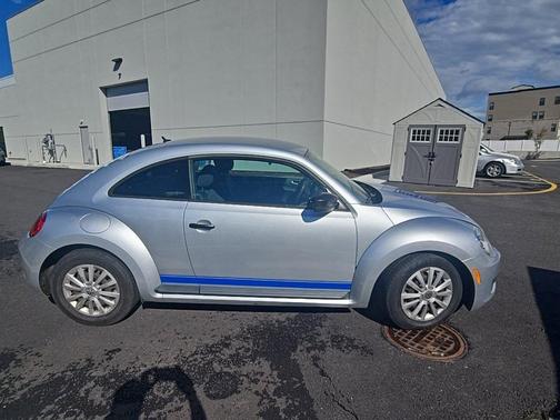 Reflex Silver Metallic 2012 Volkswagen Beetle 2.5L