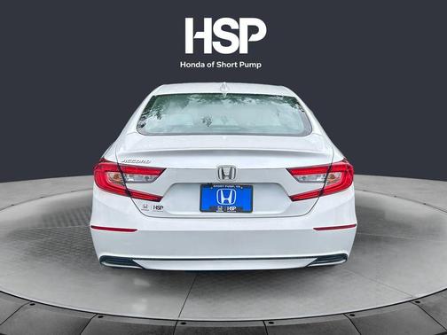 Platinum White Pearl 2018 Honda Accord LX