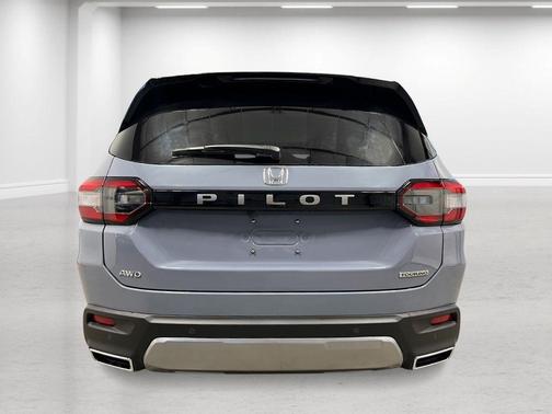 Gray 2026 Honda Pilot Touring
