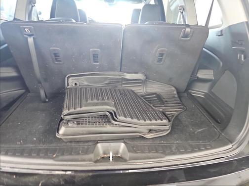 Crystal Black Pearl 2021 Honda Pilot Touring 7-Passenger