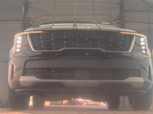 Ebony Black 2025 Kia Sorento LX