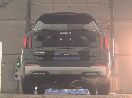 Ebony Black 2025 Kia Sorento LX