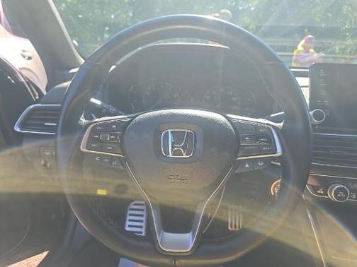 Crystal Black Pearl 2022 Honda Accord Sport 1.5T