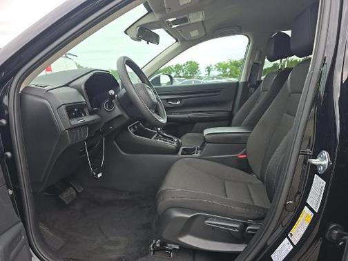 Crystal Black Pearl 2026 Honda CR-V LX