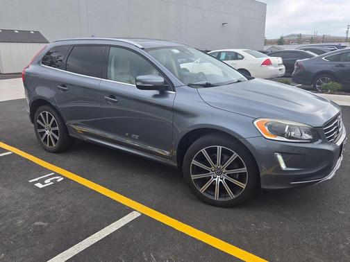 Osmium Gray Metallic 2017 Volvo XC60 T6 Inscription