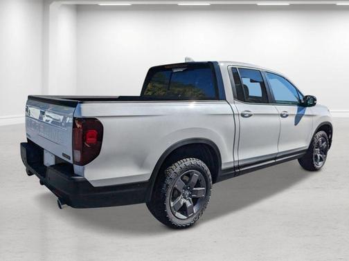 Platinum 2026 Honda Ridgeline TrailSport