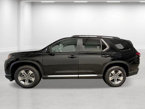 Crystal Black Pearl 2026 Honda Pilot EX-L