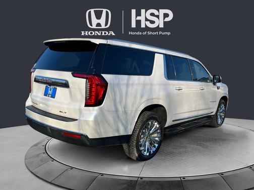 2022 GMC Yukon XL SLT