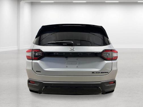 2026 Honda Pilot Black Edition