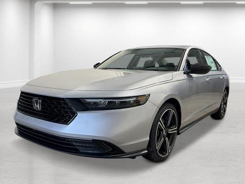 Solar Silver Metallic 2026 Honda Accord SE