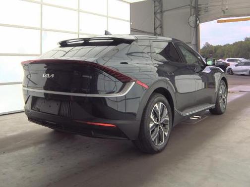 Gravity Blue 2024 Kia EV6 Light