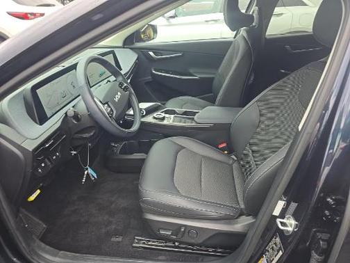 Gravity Blue 2024 Kia EV6 Light
