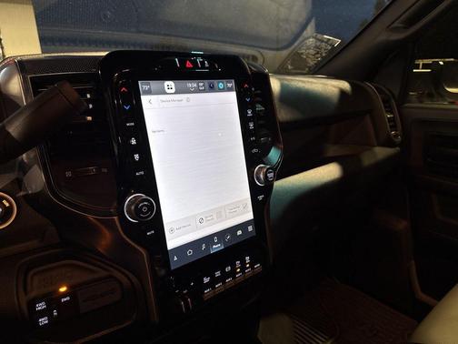 Bright White Clearcoat 2022 RAM 3500 Tradesman