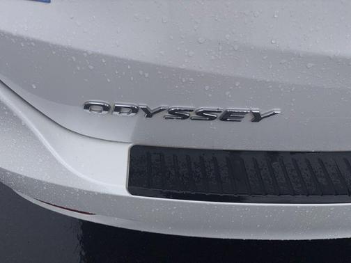 Platinum White Pearl 2024 Honda Odyssey EX-L