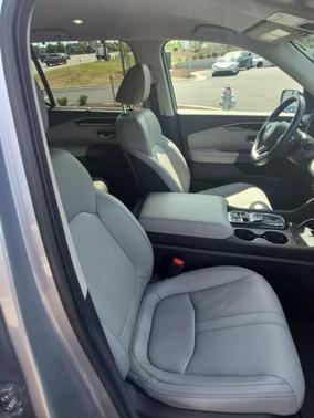 Lunar Silver Metallic 2025 Honda Pilot EX-L