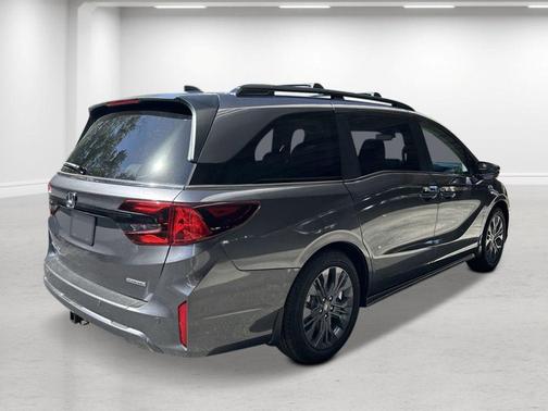 Modern Steel 2026 Honda Odyssey Touring