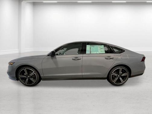 Urban Gray Pearl 2026 Honda Accord SE