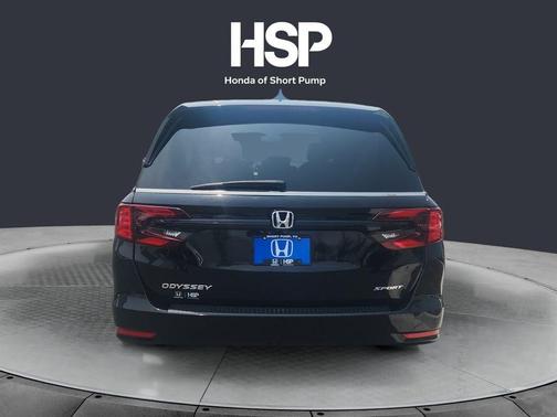 Crystal Black Pearl 2024 Honda Odyssey Sport